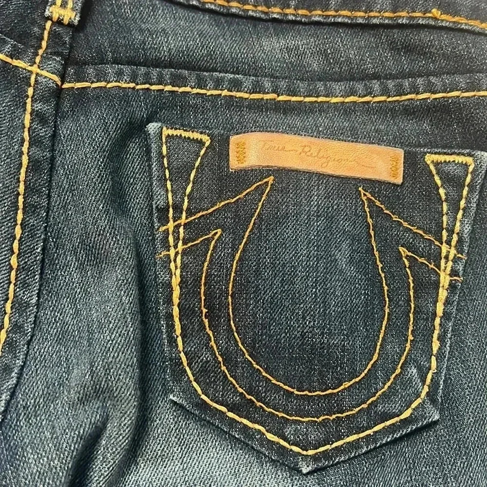 Women’s Tru Religion Dark Wash Straight Leg Jeans size 26 - Picture 5 of 6
